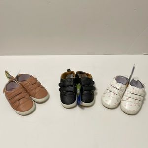 3 Pair Baby Shoes  Valen Sina, 1 White with Hearts, 1 Rose and 1 Black  New